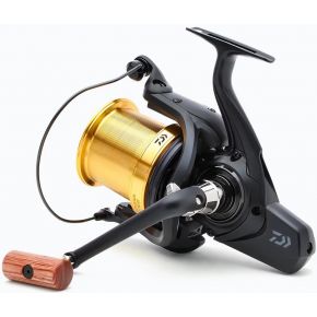 Котушка коропова Daiwa 23 Emblem 45 SCW QD-OT (20067006) Котушка коропова Daiwa 23 Emblem 45 SCW QD-OT (20067006)