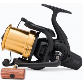 Котушка коропова Daiwa 23 Emblem 45 SCW QD-OT (20067006) Котушка коропова Daiwa 23 Emblem 45 SCW QD-OT (20067006)