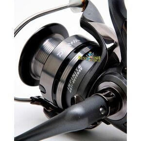 Котушка з бейтраннером Daiwa Regal-Z 4500BRX