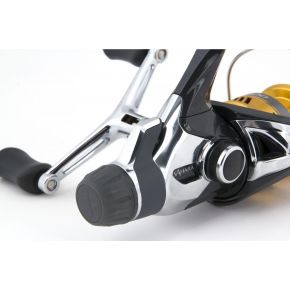 Катушка Shimano Sahara 4000 DH RD Катушка Shimano Sahara 4000 DH RD