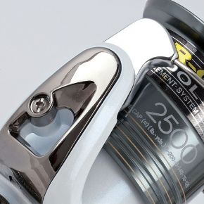 Катушка Shimano Stradic GTM 1500 RC Катушка Shimano Stradic GTM 1500 RC