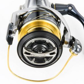 Катушка Shimano Vanquish 4000 XG FA