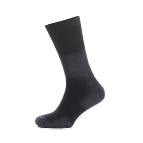 Трекінгові водовідштовхувальні шкарпетки Accapi Trekking Merino Hydro-R Short 999 black