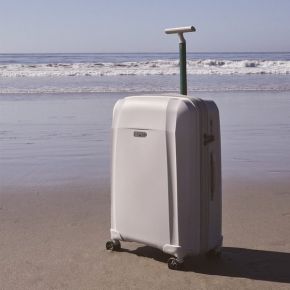 Чемодан Epic Phantom BIO (L) Natural White Чемодан Epic Phantom BIO (L) Natural White