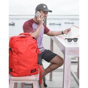 Сумка-рюкзак CabinZero Classic 44L Naga Red Сумка-рюкзак CabinZero Classic 44L Naga Red