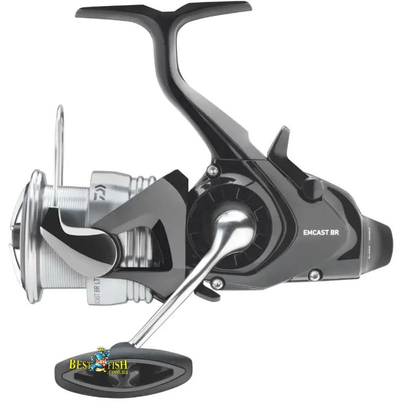 Котушка з бейтраннером Daiwa 24 Emcast BR LT 5000-C + зап. шпуля (20004802) Котушка з бейтраннером Daiwa 24 Emcast BR LT 5000-C + зап. шпуля (20004802)