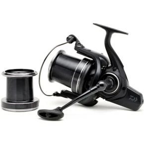 Котушка коропова Daiwa 23 Emblem 45 SCW QD (20067004) Котушка коропова Daiwa 23 Emblem 45 SCW QD (20067004)