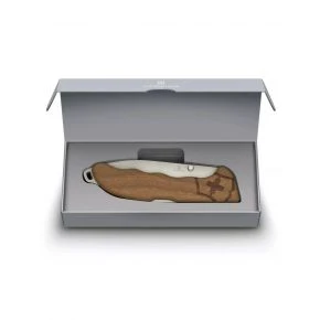 Складаний ніж Victorinox Evoke Wood 136 мм, 4 функції, горіх (0.9415.D630)