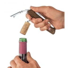 Ніж сомельє Victorinox Wine Master Wood, 6 функцій, 130 мм, горіх (0.9701.63)