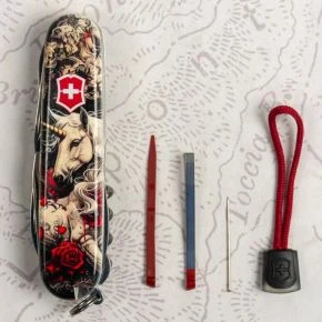 Швейцарський ніж Victorinox Climber 91 мм, 14 функцій, різнокольоровий, принт чарівний єдиноріг (1.3703.7_Z5240pk)