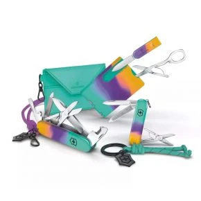 Кишеньковий мультитул Victorinox Companion Sydney Style 91 мм, 16 функцій, зелений (1.3909.E222)