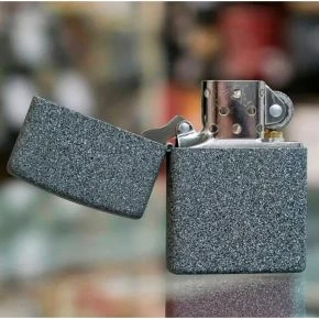 Бензинова запальничка Zippo Iron Stone, сіра матова під камінь (211) Бензинова запальничка Zippo Iron Stone, сіра матова під камінь (211)