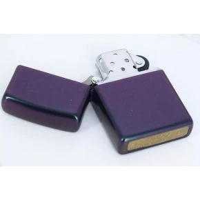 Бензинова запальничка Zippo Iridescent, переливчаста бірюзово-фіолетова (49146)