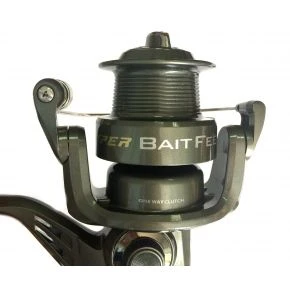 Котушка з байтранером Salmo Sniper Baitfeeder 4 5000BR 3+1 BB (3050BR)
