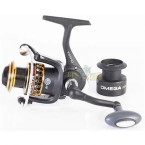 Котушка Bratfishing Omega black 3000 6 + 1 (20 / 01-009-307)