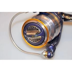 Безінерційна котушка Salmo Diamond Force 30 FD (6230FD) Безінерційна котушка Salmo Diamond Force 30 FD (6230FD)