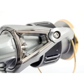 Котушка Shimano 15 Twin Power 2500 S (5SE53E025)